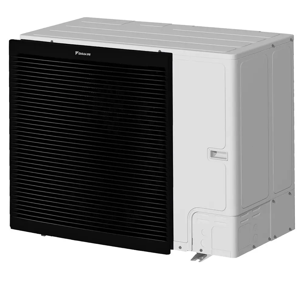 Wärmepumpen-Außengerät in weiß und schwarz, mit lamellenartiger Front, von Daikin. Design für die Installation in einem Außenbereich.